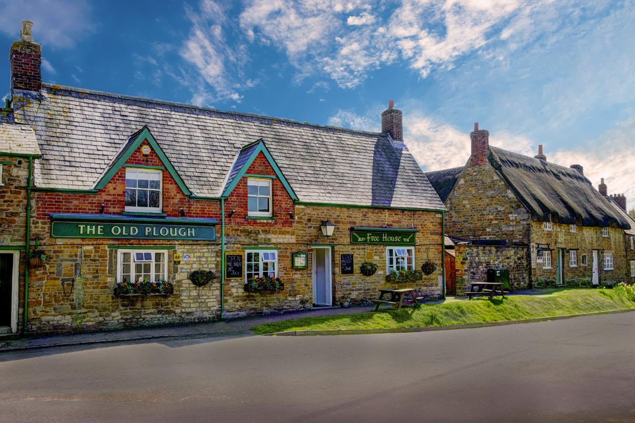 The Old Plough Hotel Oakham Kültér fotó